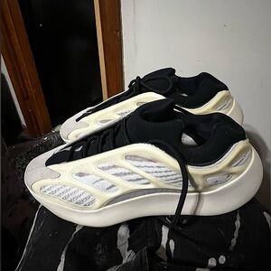 Adidas yeezy 700 V3 Azael